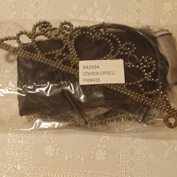 🆕 Girls Prom Corpse Costume, Girls M 8-10 - Rubie's Costume Co., NWOT - Picture 8 of 15